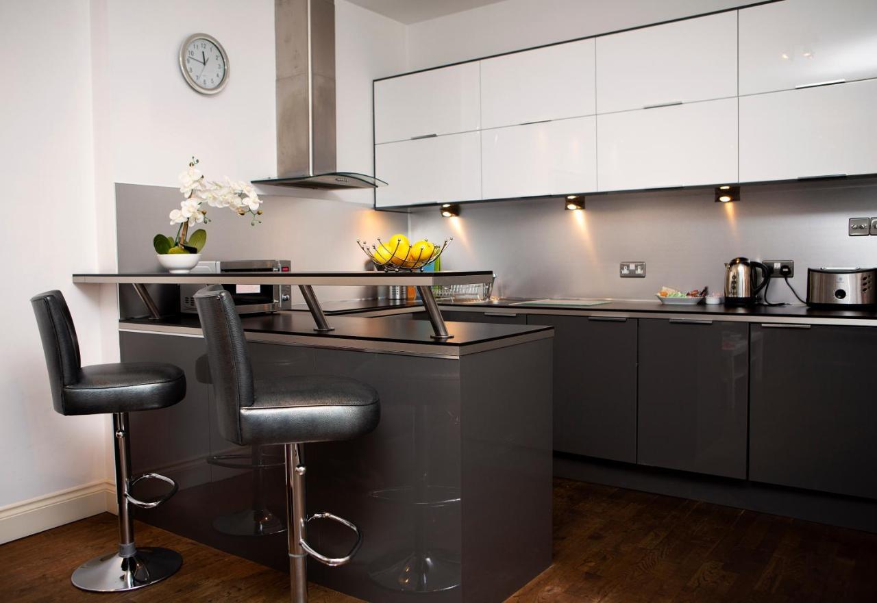 Apt 1, Trafalgar Square 1St Floor By Indigo Flats 伦敦 外观 照片